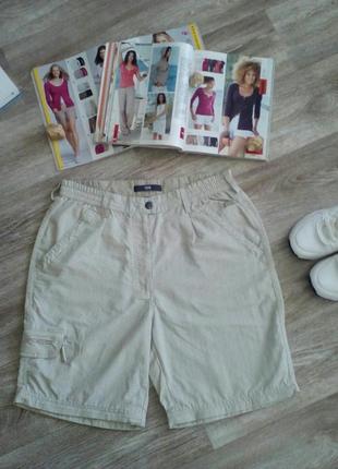 Шорти з кишенями