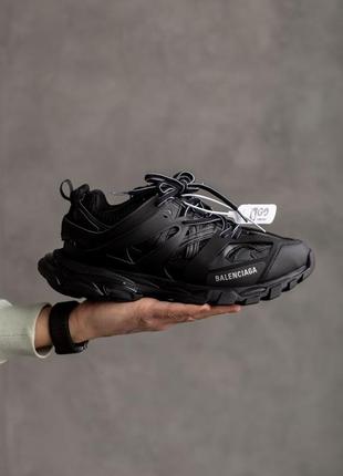 Кроссовки в стиле balenciaga