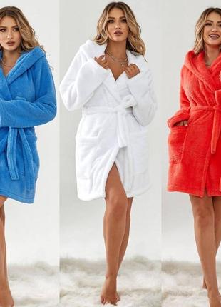 Жіночий  короткий теплий домашній халат з капюшоном мод 01/5/0050 на запах махровий (42-44 , 44-46   розміри)