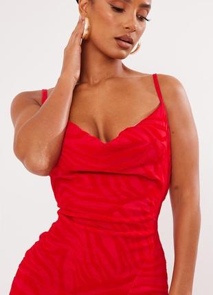Распродажа платье prettylittlething сексуальное asos с велюровыми аппликациями по полотну ткани4 фото