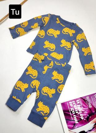 Костюм на младенец синего цвета в животный принт от бренда tu 0-3