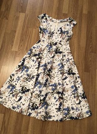Нереально красивое и романтическое платье в цветочек