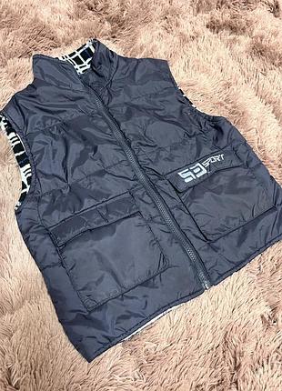 Двусторонняя жилетка