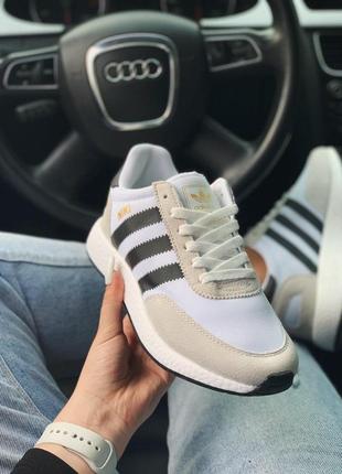 Женские серые  кроссовки adidas iniki