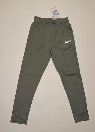 Спортивные брюки nike older kids' (boys') poly+ training trousers4 фото