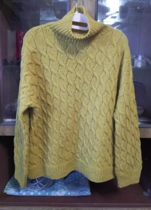 В'язаний жіночий светр базовий светр4 фото