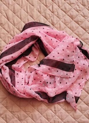 Нежный легкий женский шарф в горошек розовый