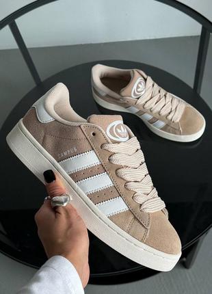 Неймовірно гарні жіночі кросівки adidas campus 00s wonder white wmns колір какао