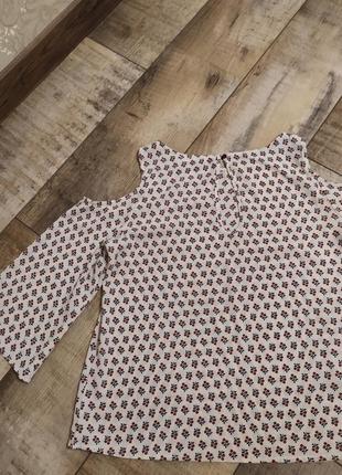 Блуза блузка с вырезами на плечах8 фото