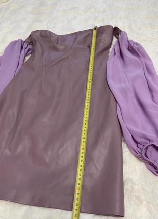 Платье кожаное короткое рукава фонарики фиолетовое кожа по фигуре5 фото