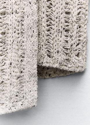 Асимметричный ажурный трикотажный свитер7 фото