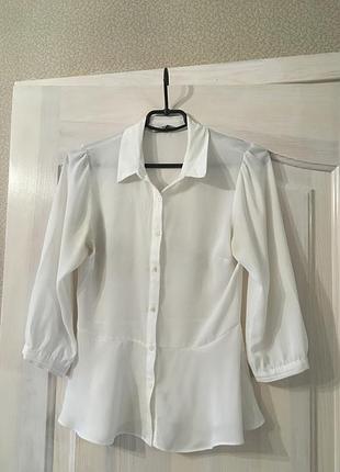 Шифонова блузка з баскою