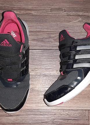 Кросівки adidas p.36
