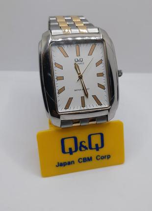 Наручний годинник 'q&q' чоловічий кварцовий металевий ремінець (v200-401y)