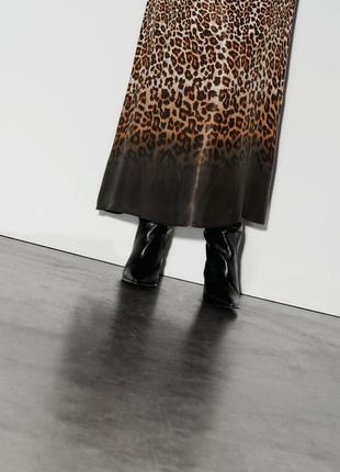 Атласная юбка длинна миди леопардовый принт zara тренд6 фото