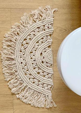 Декоративний килимок(ручна робота)