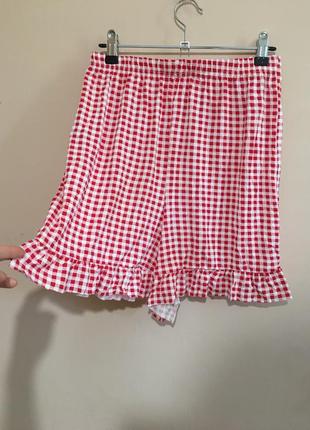 Шорти з рюшів boohoo sally gingham ruffle hem shorts5 фото