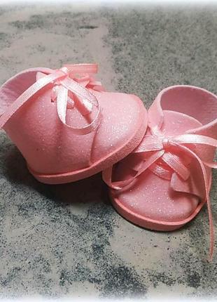 Взуття, черевики з фоамірану для інтер'єрних текстильних ляльок на розмір устілки 4,5 х 3,5 см. колір рожевий