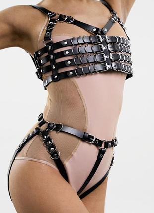 Портупея гартеры