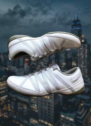 Кожаные кроссовки nike air оригинальные белые