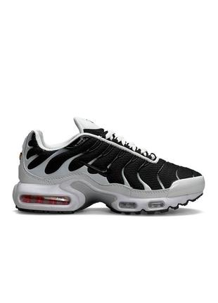 Женские кроссовки nike air max plus7 фото