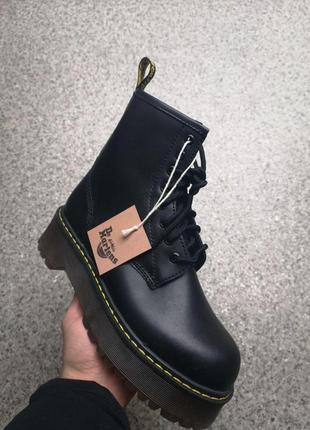 Женские ботинки dr. martens