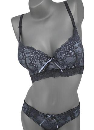 Комплект білизни