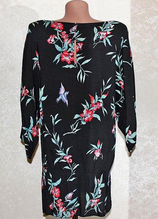 Красивая блузка zara с цветами и райскими птицами размер м-l7 фото