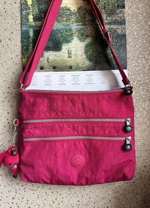Kipling сумка на длинном ремне оригинал брелок4 фото