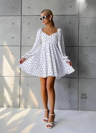 Женское нежное мини платье в сердца9 фото