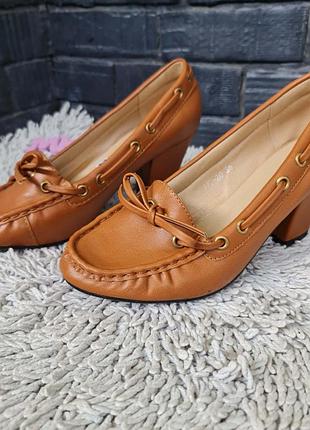 Жіночі туфлі фірми l.f. 36-41р. 777-20