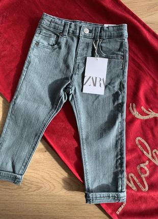 Джинсы от бренда zara slim