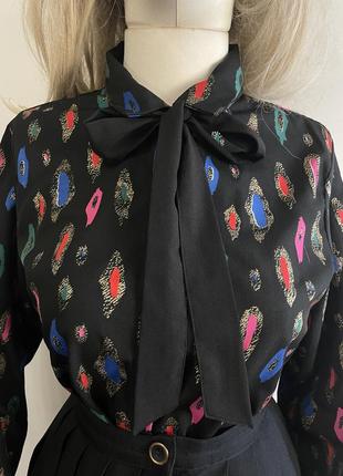 Винтажная красивая блуза рубашка кофта в интересный акцентный принт абстракция на из завязках галстук4 фото