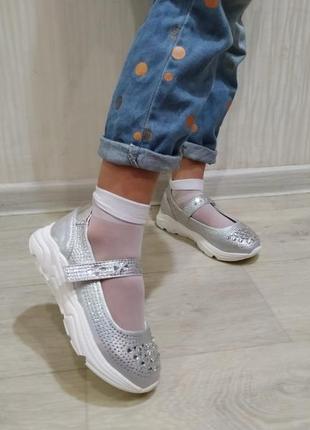 Туфлі зі стразами для дівчинки р.319 фото