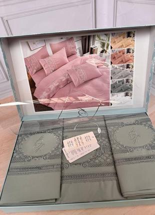 Новинка шикарний комплект постільної білизни полісатин
