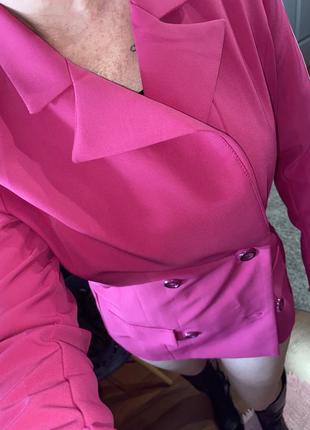 Жакет пиджак на подкладке с лампасами очень крутой фуксия яркий с подплечниками на s-m 46 р6 фото
