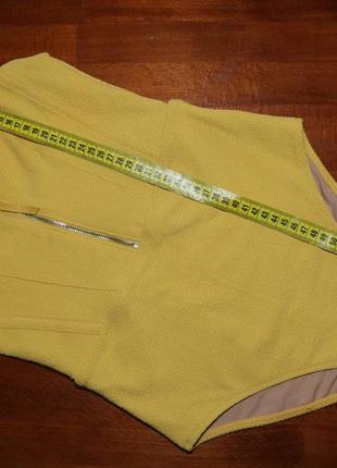 Стильный фактурный купальник - боди на тонких бретелях с молнией спереди (размер с)