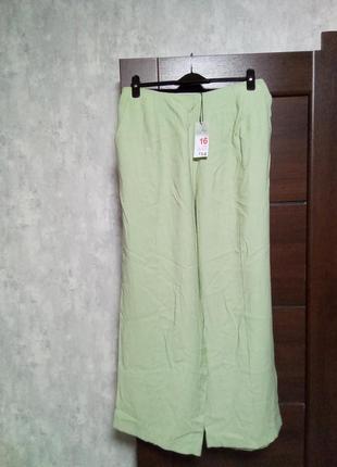 Брендовые новые вискозные брючки р.16.