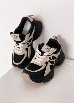 Черно-бежевые кроссовки из эко-кожи и эко-замши