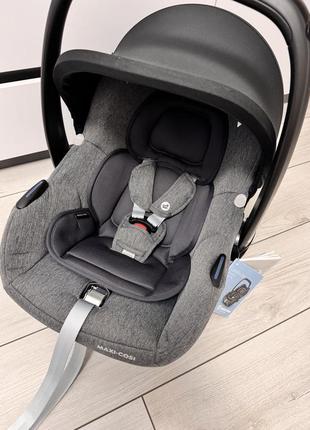 Автокрісло maxi-cosi cabriofix i-size 0+5 фото