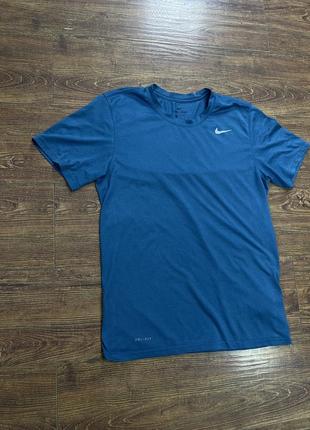 Оригинальная футболка nike dri-fit1 фото