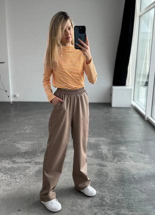 Жіночі шкіряні штани