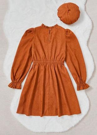 Вельветовое платье коричневого цвета2 фото