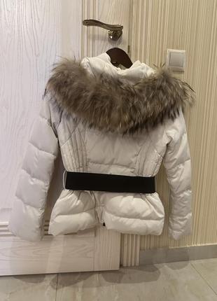 Зимняя белая куртка с натуральным мехом meri merino5 фото