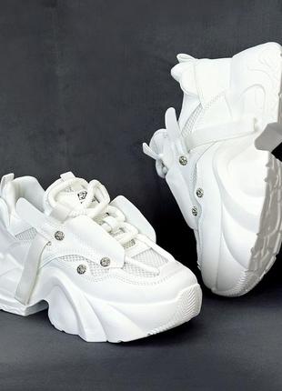 Жіночі кросівки, снікерси в білому кольорі, потовщені, дизайнерська модель, весна, літо. в розмірі