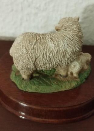 Раритетная статуэтка "sheep by leonardo" семья овец. англия.3 фото