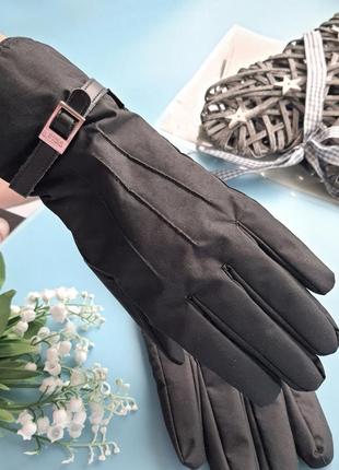 Рукавички женские .
