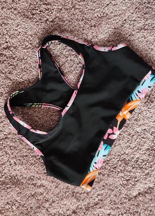 Спортивний топік м