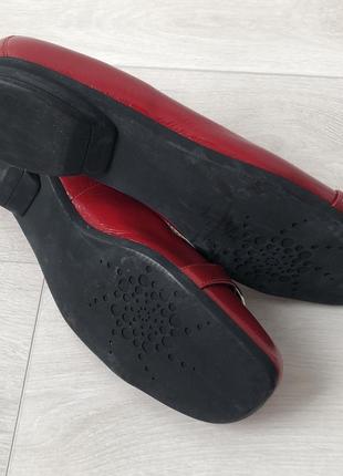 Женские туфли из лаковой кожи нижняя 🇩🇪5 фото
