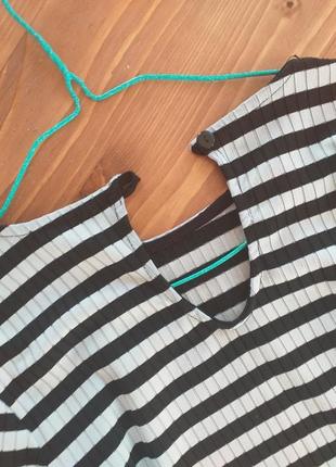 Стильное платье в полоску 3